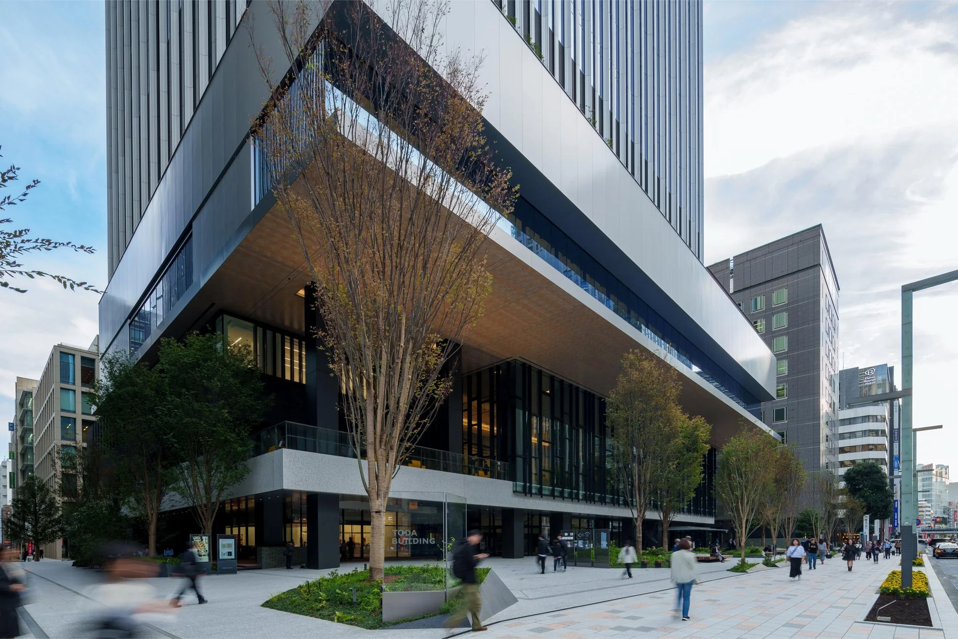 TODA BUILDING外観