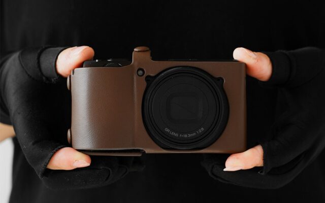 RICOH GR IVに、使うほど深まる愛着を。cam-inのイタリアンレザー製カメラカバー「LCP-055」シリーズ発売